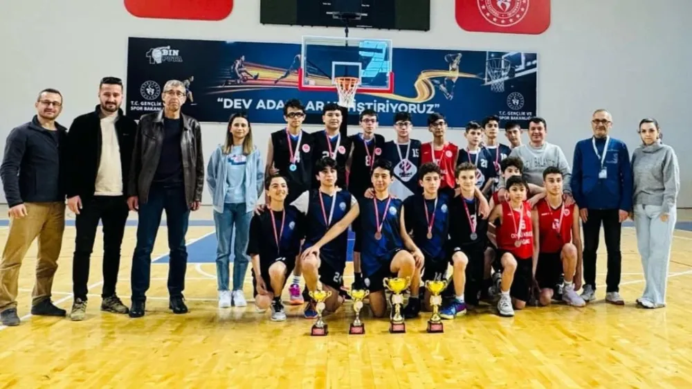 OKUL SPORLARI 3X3 YILDIZ ERKEKLER BASKETBOL MÜSABAKASI TAMAMLANDI