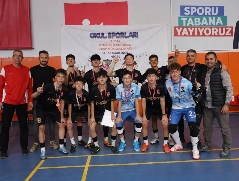 NİĞDE’DE OKUL SPORLARI GENÇ ERKEKLER FUTSAL GRUP MÜSABAKALARI TAMAMLANDI