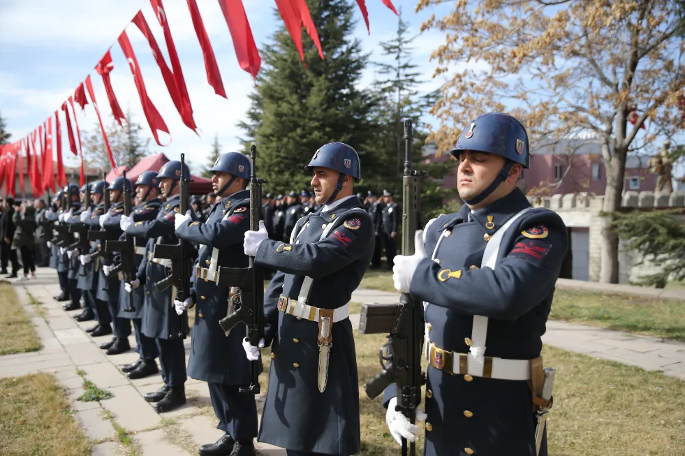 NİĞDE’DE 18 MART ANMA PROGRAMI ŞEHİTLERE VEFA