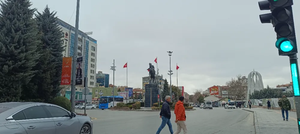 YAZDAN KALMA GÜNLERDEN KARLI SOĞUKLARA DÖNÜŞ