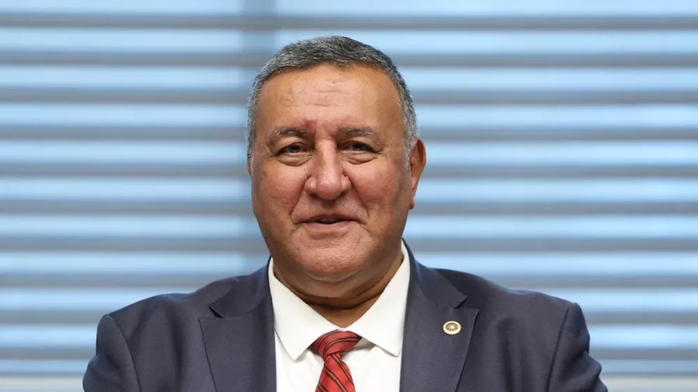 GÜRER “TÜRKİYE’NİN İHRAÇ ETTİĞİ ÜRÜNLER İÇİN 84 BİLDİRİM YAPILDI”