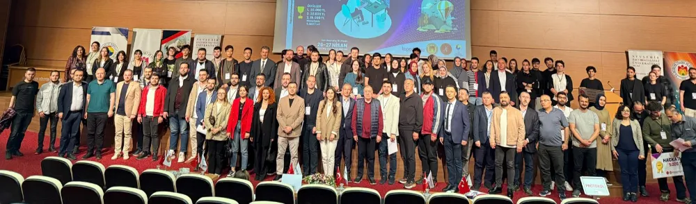 NİĞDE ÖMER HALİSDEMİR ÜNİVERSİTESİ HACKATHON’DA PARLADI 3 TAKIMA ÖDÜL BİRDEN!