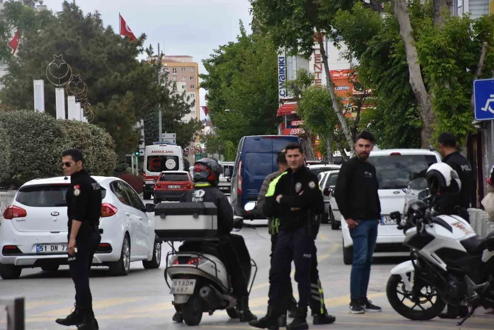 NİĞDE’DE MOTOSİKLET DENETİMLERİ ARALIKSIZ DEVAM EDİYOR