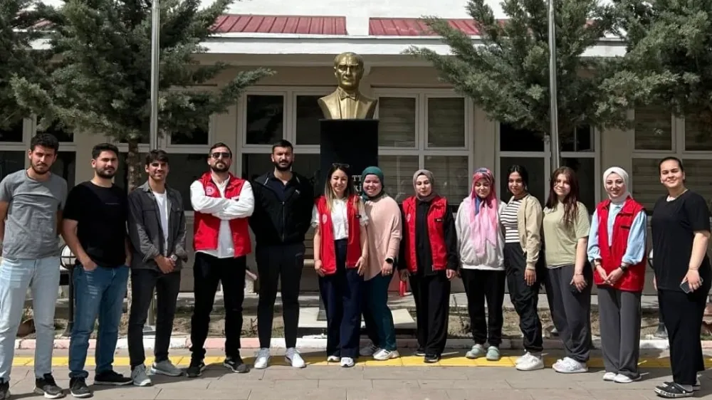 ULUKIŞLA YURDU’NDA “GÖNÜLLÜLÜK YÖNETİMİ” KURSU DÜZENLENDİ
