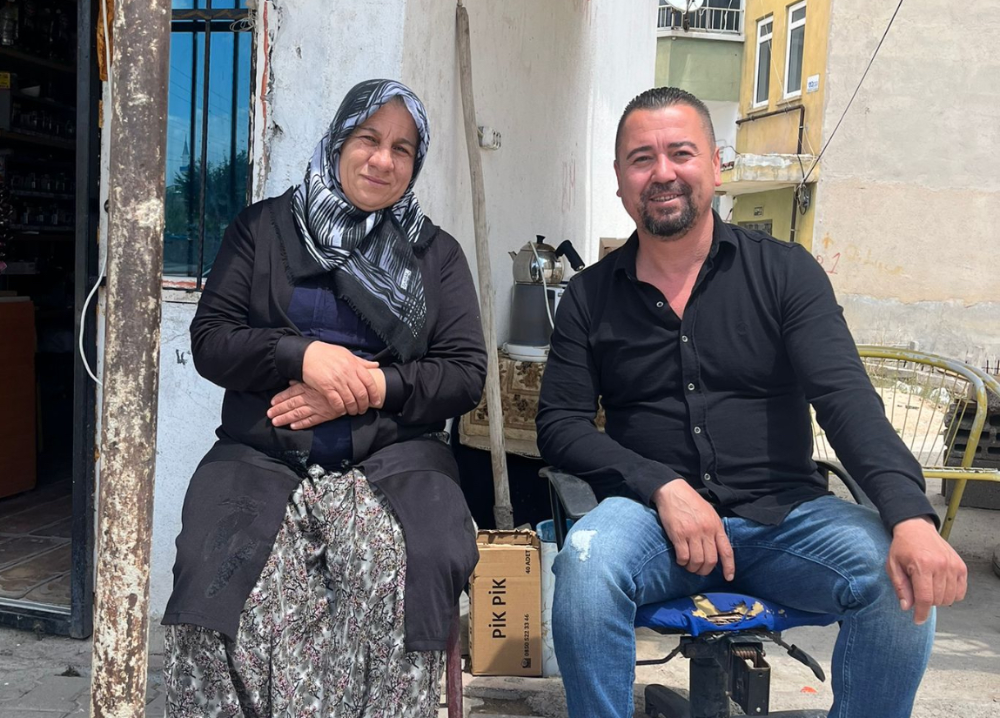 Hakan Eği, Esnafın Yoğun Desteğiyle Sahada!