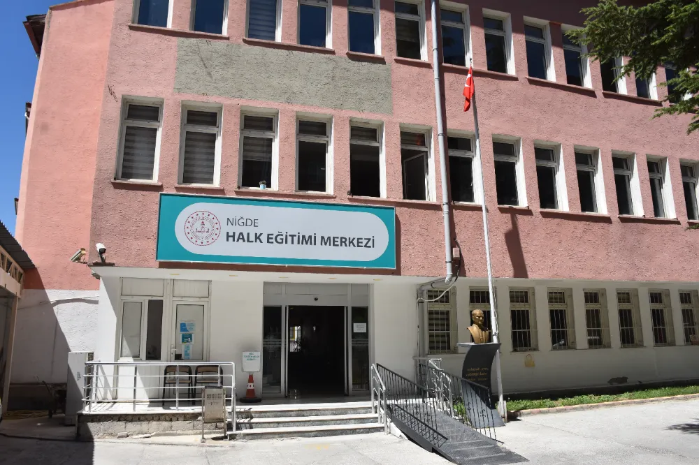 AÇIK ÖĞRETİM KURUMLARINDA KAYIT YENİLEME İÇİN SON GÜN 22 MAYIS!