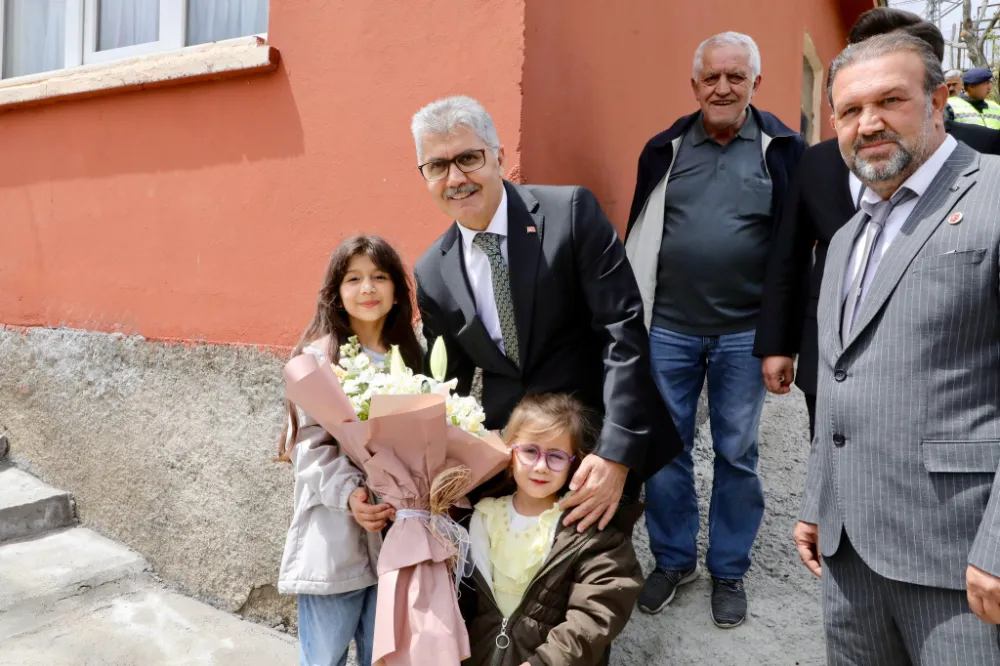 HALKIN VALİSİ O BİZDEN BİRİ SAMİMİ!