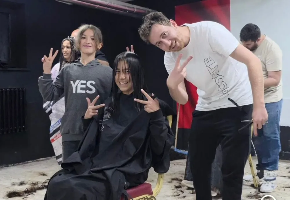 GÖNÜLLÜ KUAFÖRLERDEN KARAATLI