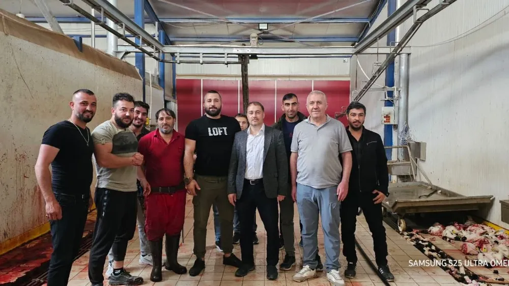 NİĞDE’DE KURBAN KESİMİNE UZMAN ELLER HAZIR