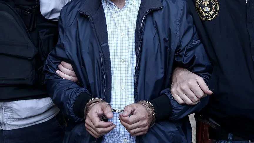 EŞİNİ BIÇAKLAYARAK ÖLDÜREN KİŞİ TUTUKLANDI
