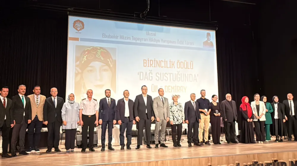EBUBEKİR HÂZIM TEPEYRAN ANISINA DÜZENLENEN HİKÂYE YARIŞMASINDA ÖDÜLLER SAHİPLERİNİ BULDU