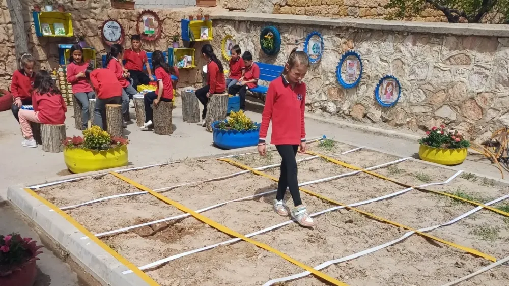 NİĞDE’DE “DOĞA SINIFI” PROJESİ HAYATA GEÇİRİLDİ