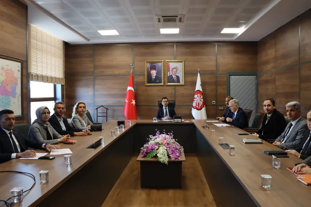 NİĞDE’DE İSTİHDAM VE MESLEKİ EĞİTİM KURULU TOPLANTISI GERÇEKLEŞTİRİLDİ