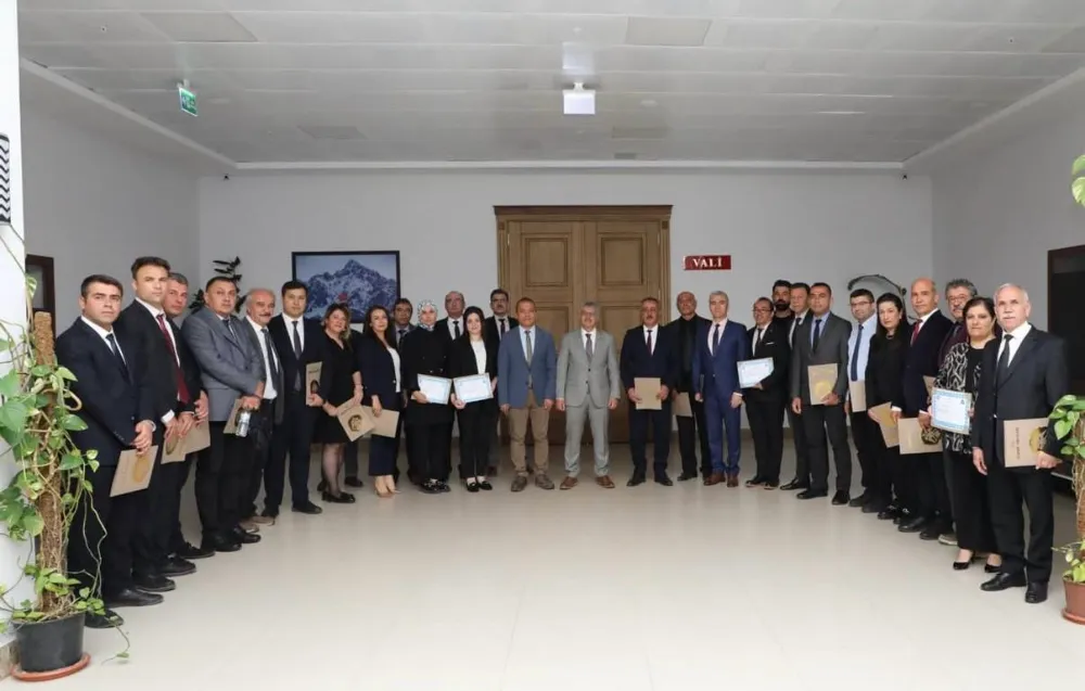 NİĞDE’DE TARIMA EMEK VERENLERE TEŞEKKÜR BELGESİ