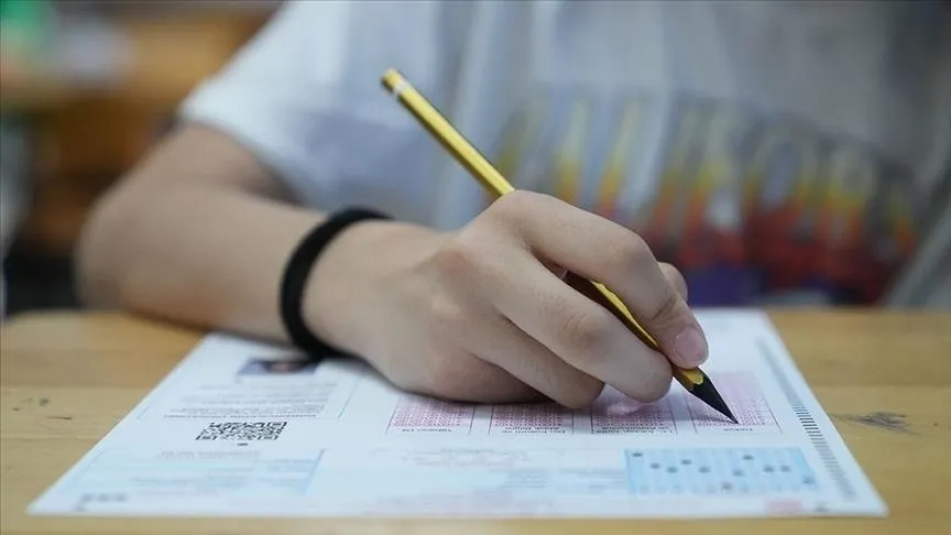 LGS kapsamındaki merkezi sınava 1 milyonun üzerinde öğrenci başvuru yaptı