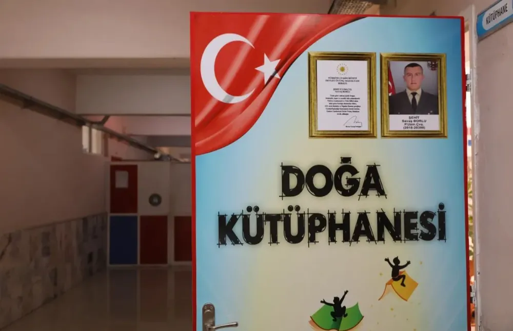 NİĞDE’DE ŞEHİT UZMAN ÇAVUŞ SAVAŞ BORLU ADINA KÜTÜPHANE AÇILDI