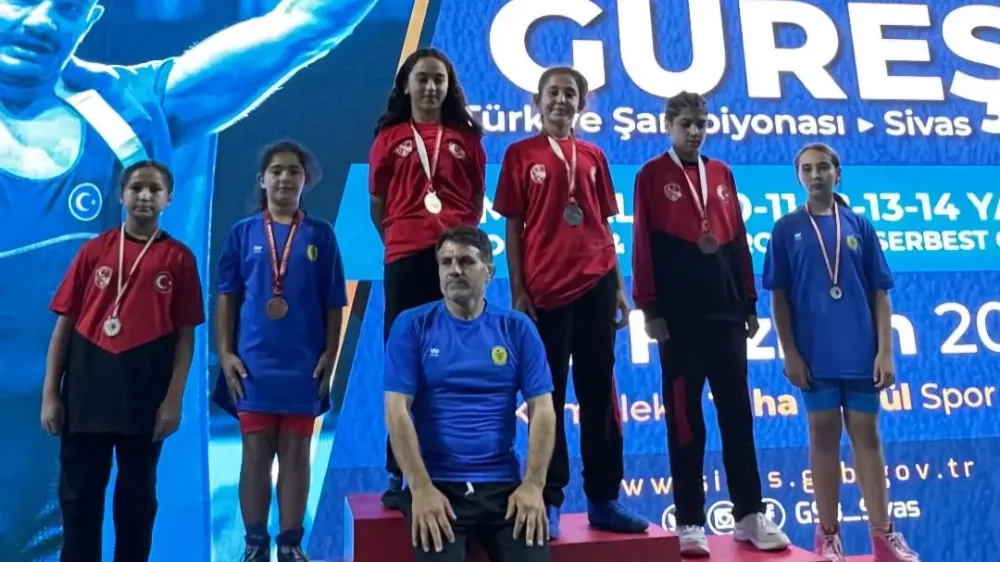 NİĞDELİ KÜÇÜK GÜREŞÇİLER TÜRKİYE ŞAMPİYONASI’NA DAMGA VURDU