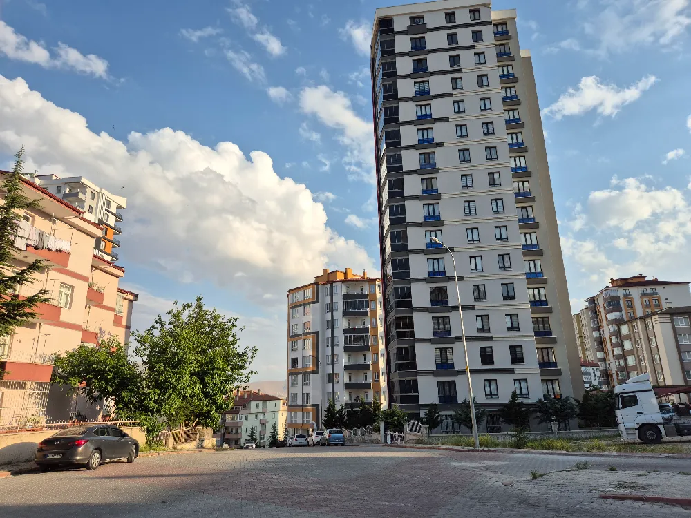 NİĞDE’DE KİRA FİYATLARI VATANDAŞI ZORLUYOR
