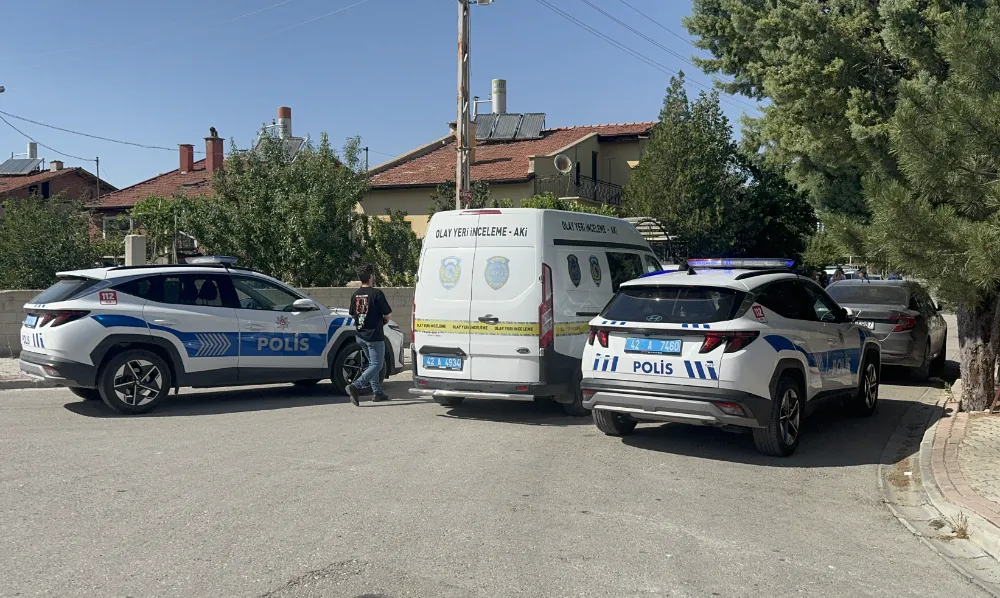ANNESİ VE ABLASINI BIÇAKLADI, ARDINDAN İNTİHAR GİRİŞİMİNDE BULUNDU