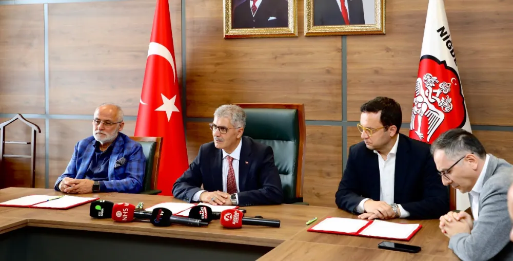 NİĞDE’DE TARIMSAL ÜRETİME YÖNELİK STRATEJİK İŞBİRLİĞİ PROTOKOLÜ İMZALANDI