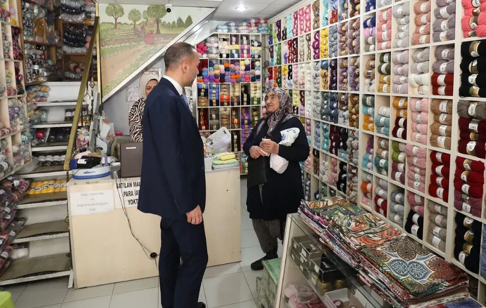 BAŞKAN ÖZDEMİR’DEN BAYRAM ÖNCESİ ESNAF ZİYARETİ