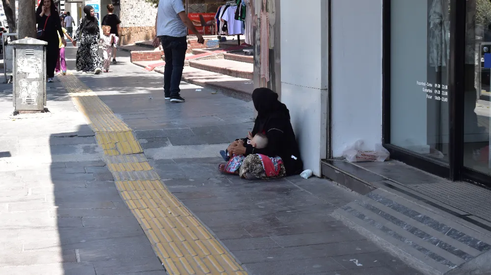 NİĞDE