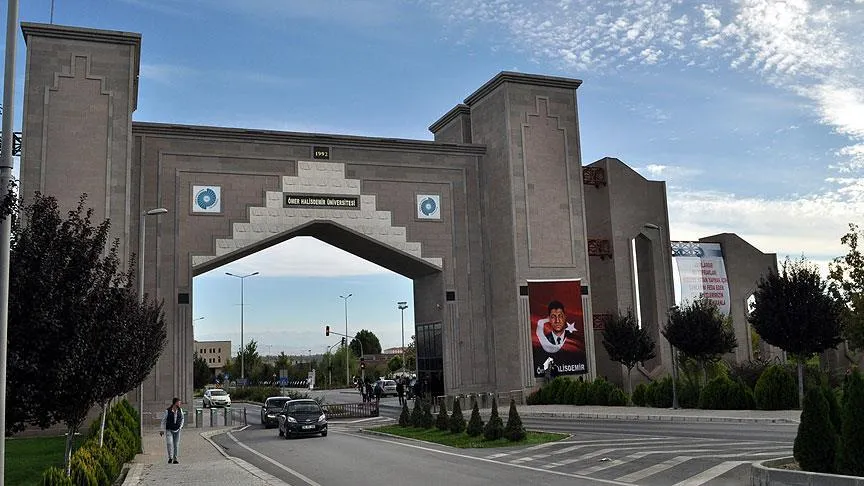 NÖHÜ, 15 TEMMUZ’UN ANISINI KONFERANS VE SERGİYLE YAŞATACAK