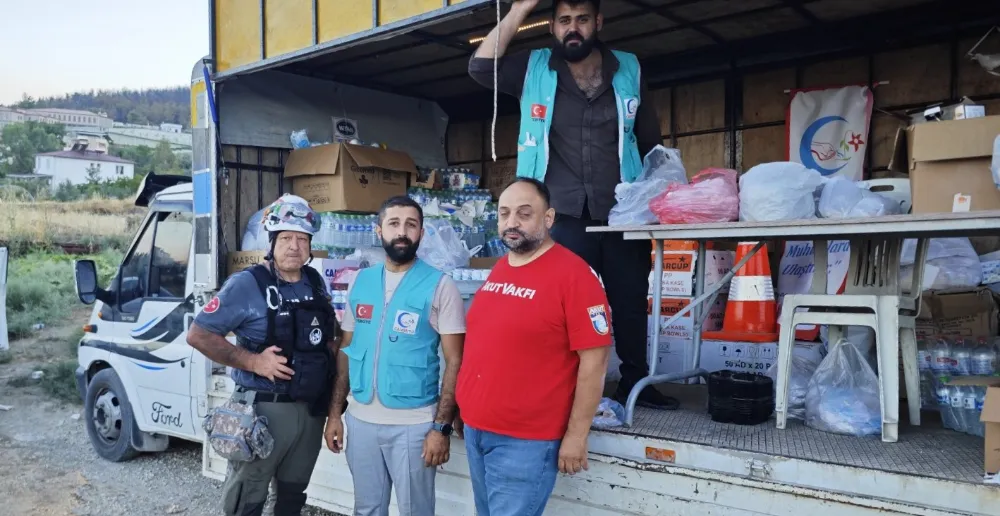 CANSUYU DERNEĞİ NİĞDE ŞUBESİNDEN YANGIN BÖLGESİNDEKİ EKİPLERE KUMANYA DESTEĞİ