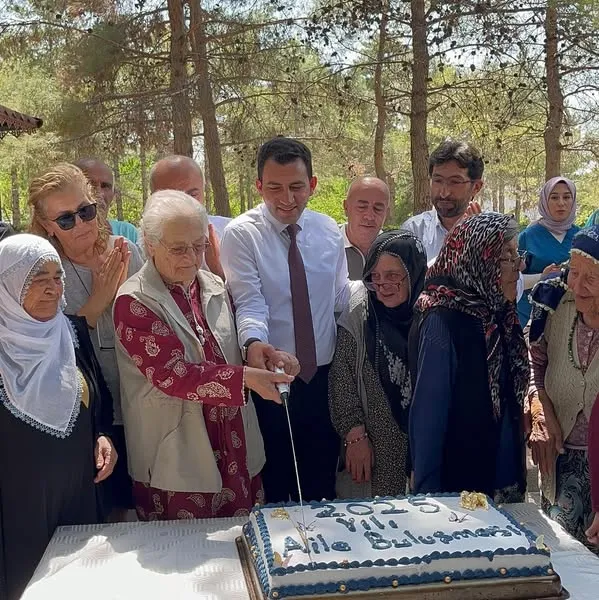 BOR AHMET KUDDUSİ HUZUREVİNDE ‘AİLE BULUŞMASI’ PROGRAMI