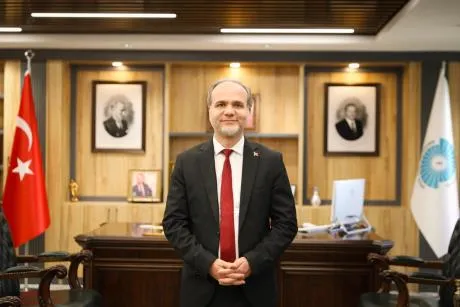 NİĞDE ÖMER HALİSDEMİR ÜNİVERSİTESİ REKTÖRÜ USLU’DAN TERCİH DÖNEMİ MESAJI