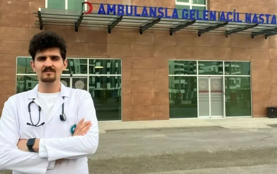 NÖHÜ MEZUNU DR. BATUHAN SEYFİ’DEN TUS’TA BÜYÜK BAŞARI