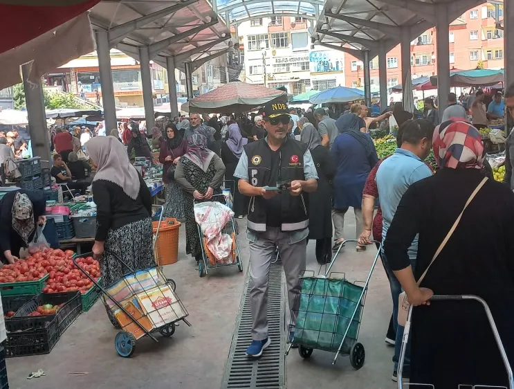 NİĞDE’DE 1.410 VATANDAŞA UYUŞTURUCU İLE MÜCADELE EĞİTİMİ