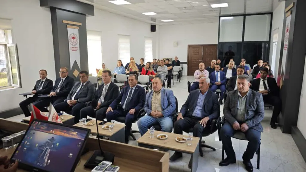 NİĞDE’DE 2025 BİTKİSEL ÜRETİM PLANLAMASI VE 2026 DESTEKLEME POLİTİKALARI GÖRÜŞÜLDÜ