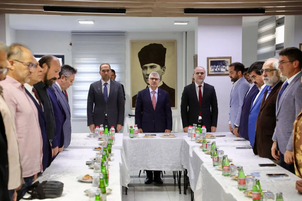 NİĞDE’DE YAPAY ZEKÂ İLE TOPLUMSAL BİLİNÇLENME PROJESİ TANITILDI (VİDEO HABER)