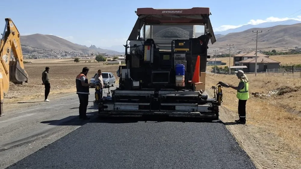 ULUKIŞLA’DA YOLLAR YENİLENİYOR, ULAŞIM KONFORU ARTIYOR