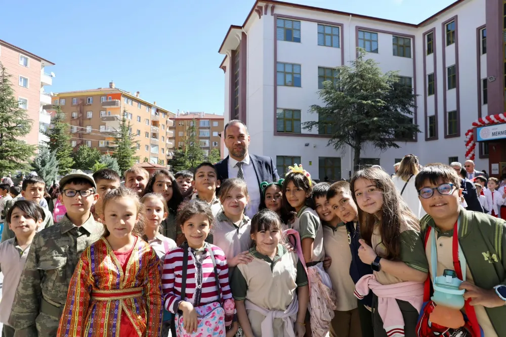 BAŞKAN ÖZDEMİR’DEN YENİ EĞİTİM VE ÖĞRETİM YILI MESAJI